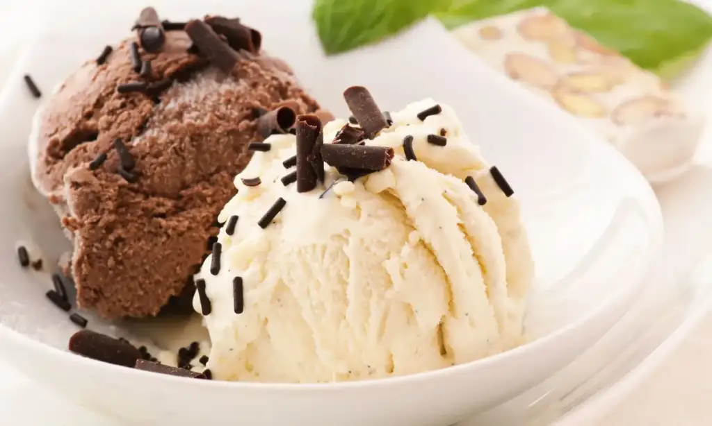 Ice Cream (1 scoop)